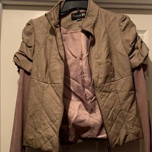 Forever 21 jacket****FREE WITH $15 purchase****
